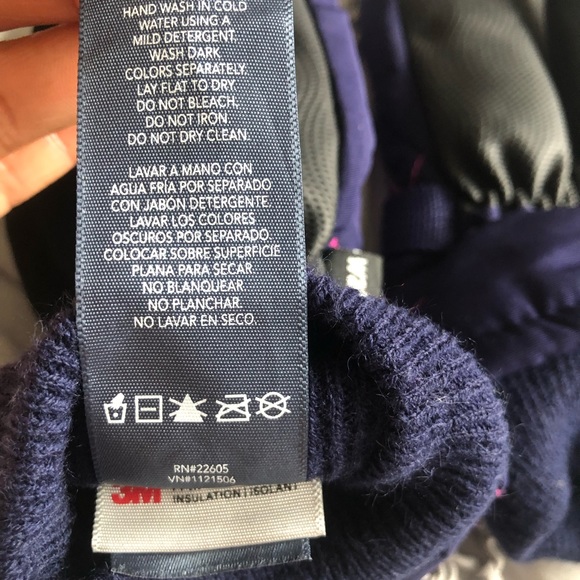 Champion Mittens - Picture 4 of 7